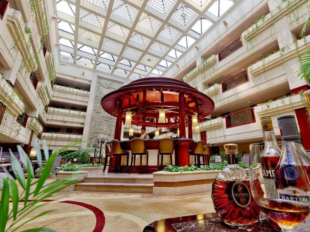 New Century Hotel Xiaoshan Hangzhou Buitenkant foto